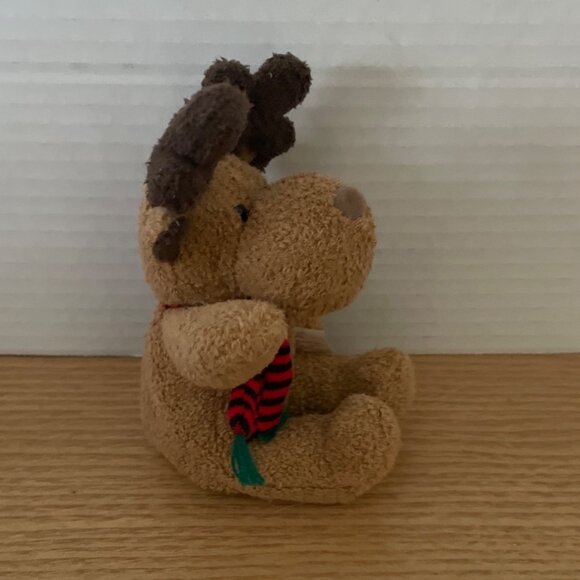 Vtg Russ Berrie Reindeer Plush Christmas Toy w Scarf Terry Cloth Bean Bottom - Picture 3 of 9